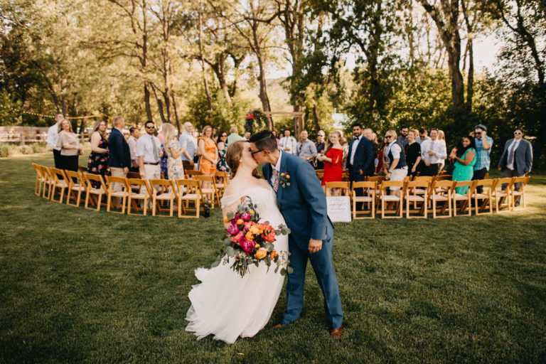 Wedding Lyon Farmette Heather & Monica The Kiss