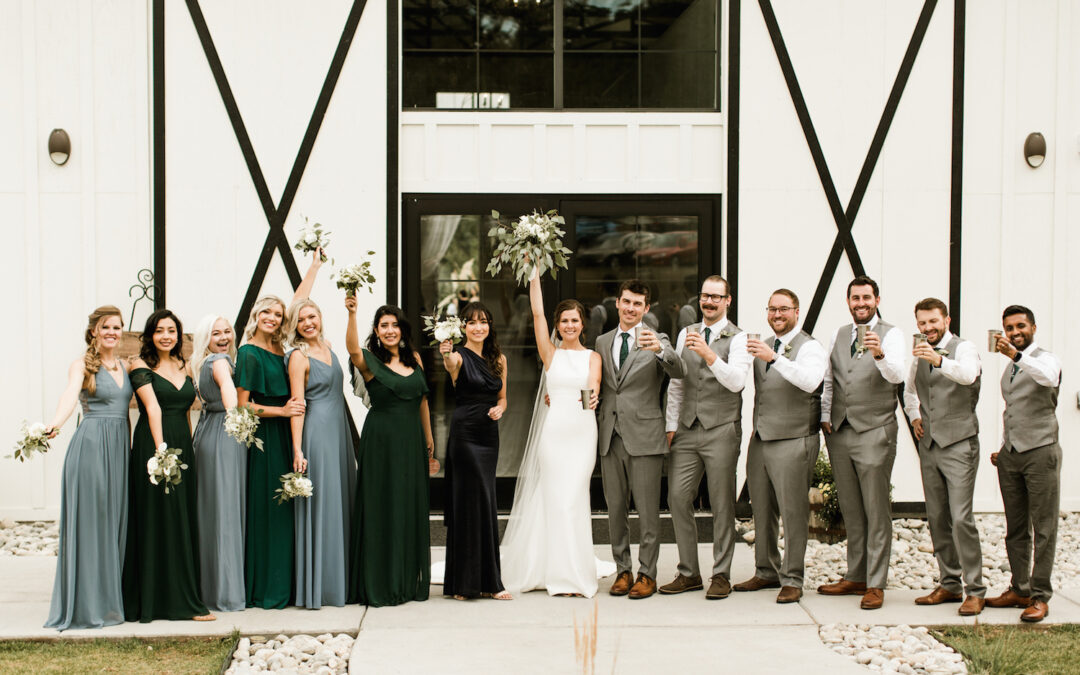 The Woodlands: 2021 Wedding Venue Spotlight in Morrison, Colorado
