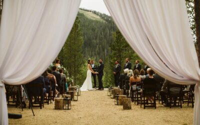 How to Honor A Loved One at a Wedding